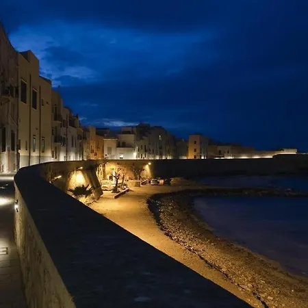 Casa Vacanze Ulisse * Trapani